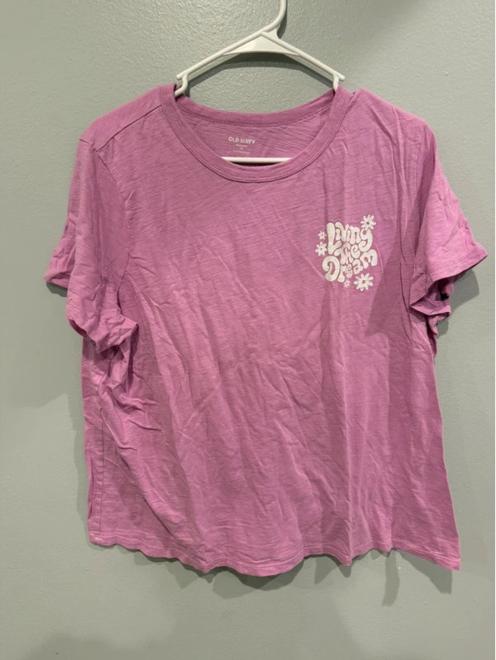Old Navy Living the Dream Graphic T-Shirt XL Purple